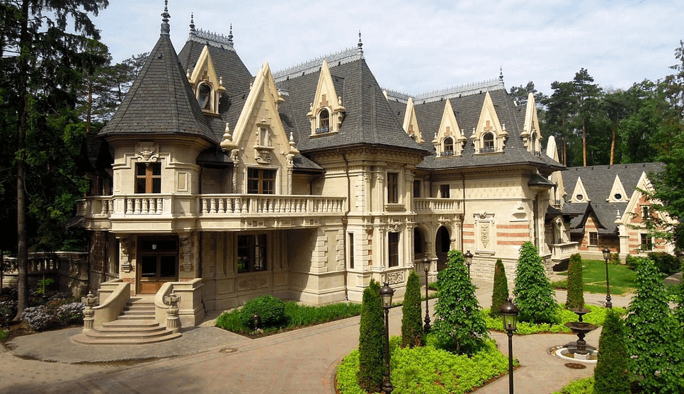 $30 Million Mansion In Moscow, Russia - Homes of the Rich