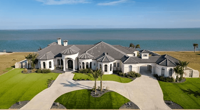 Homes of the Rich Luxury Real Estate Mansions Page 110