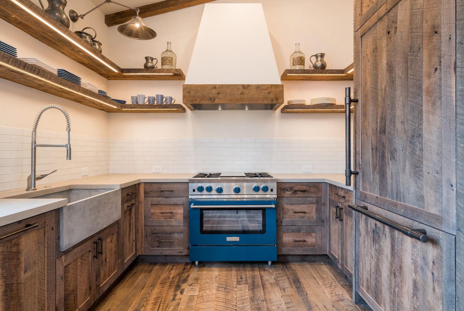 11 Acre Estate In Sawtooth City, Idaho (PHOTOS)