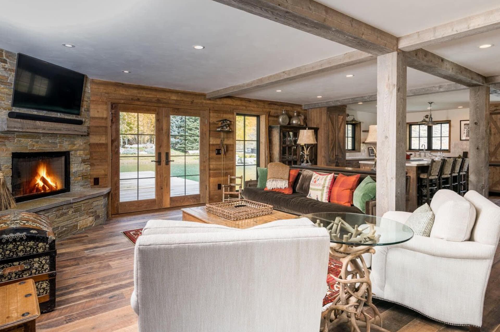 11 Acre Estate In Sawtooth City, Idaho (PHOTOS)