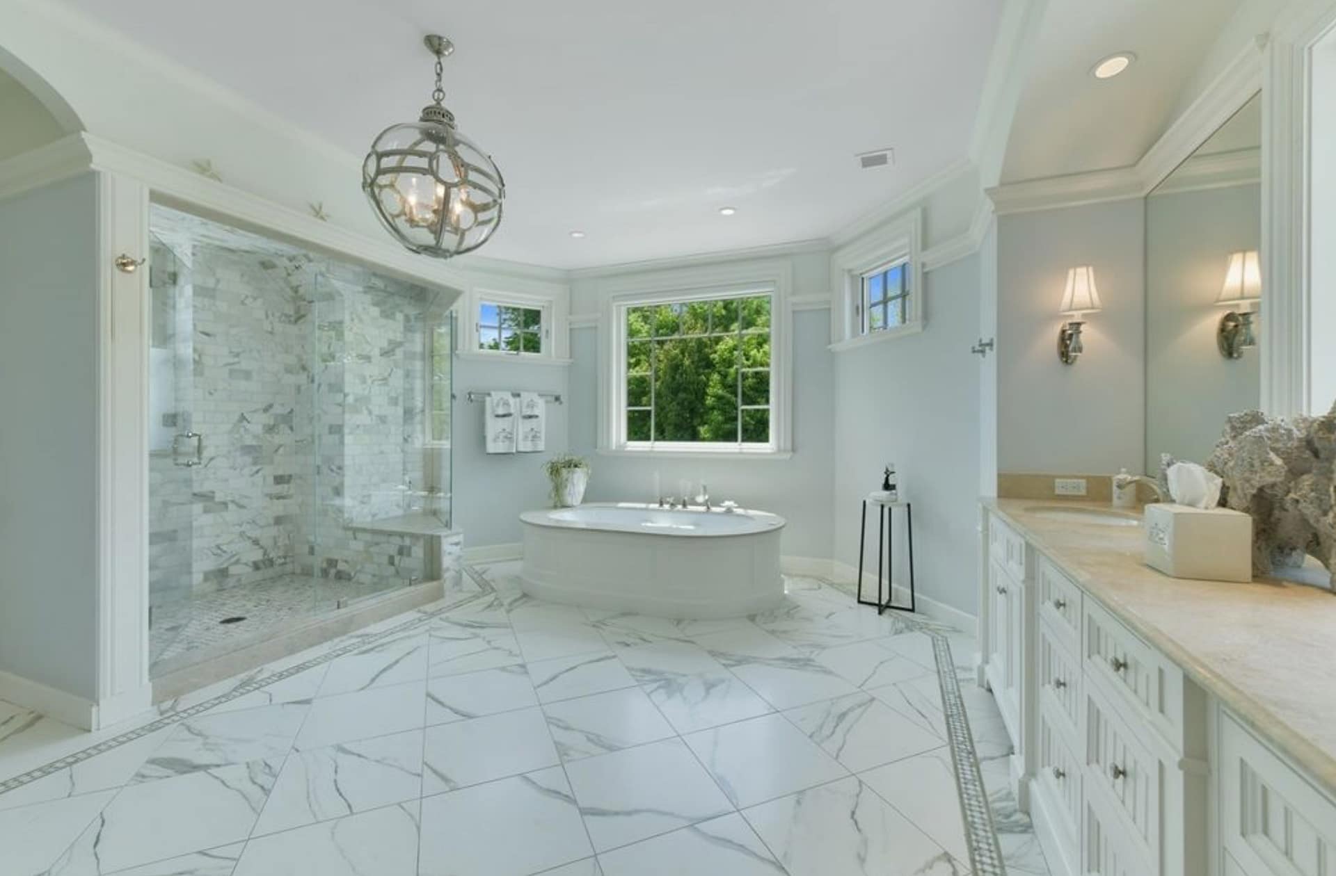 Colonial Style Waterfront Home In Hingham, Massachusetts