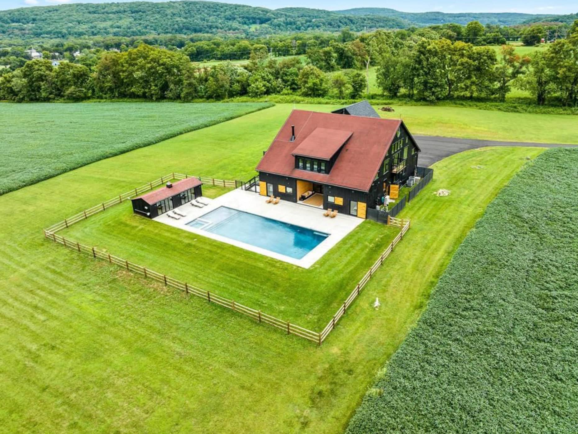 Converted Barn On 90 Acres In Pennsylvania With Pool