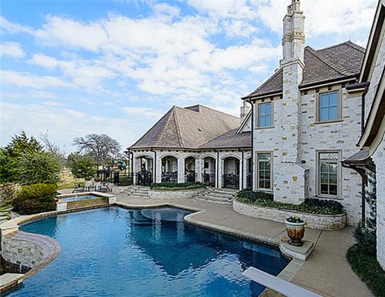 This former Rangers, Yankees slugger is auctioning his Vaquero mansion in  Westlake