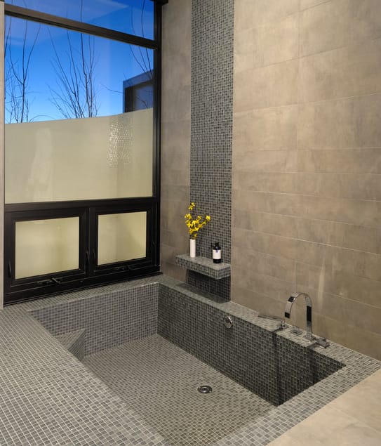 A Look At 20 Sunken Bathtubs Homes of the Rich