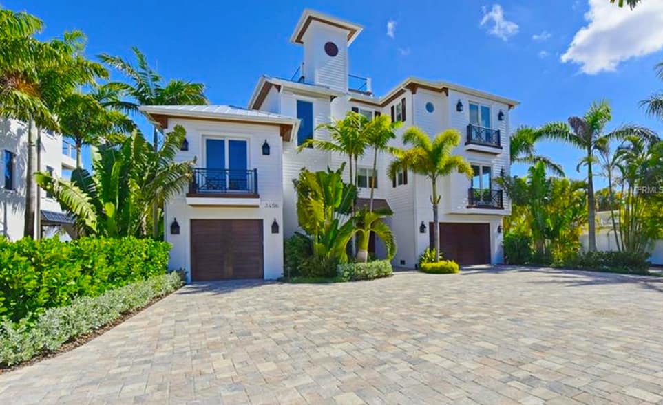 $4.4 Million Newly Built Waterfront Home In Longboat Key, FL - Homes of ...