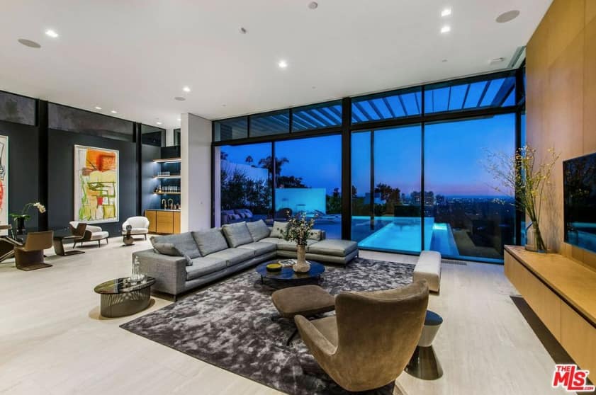 Ariana Grande Buys Hollywood Hills Mansion For $13.7 Million: See