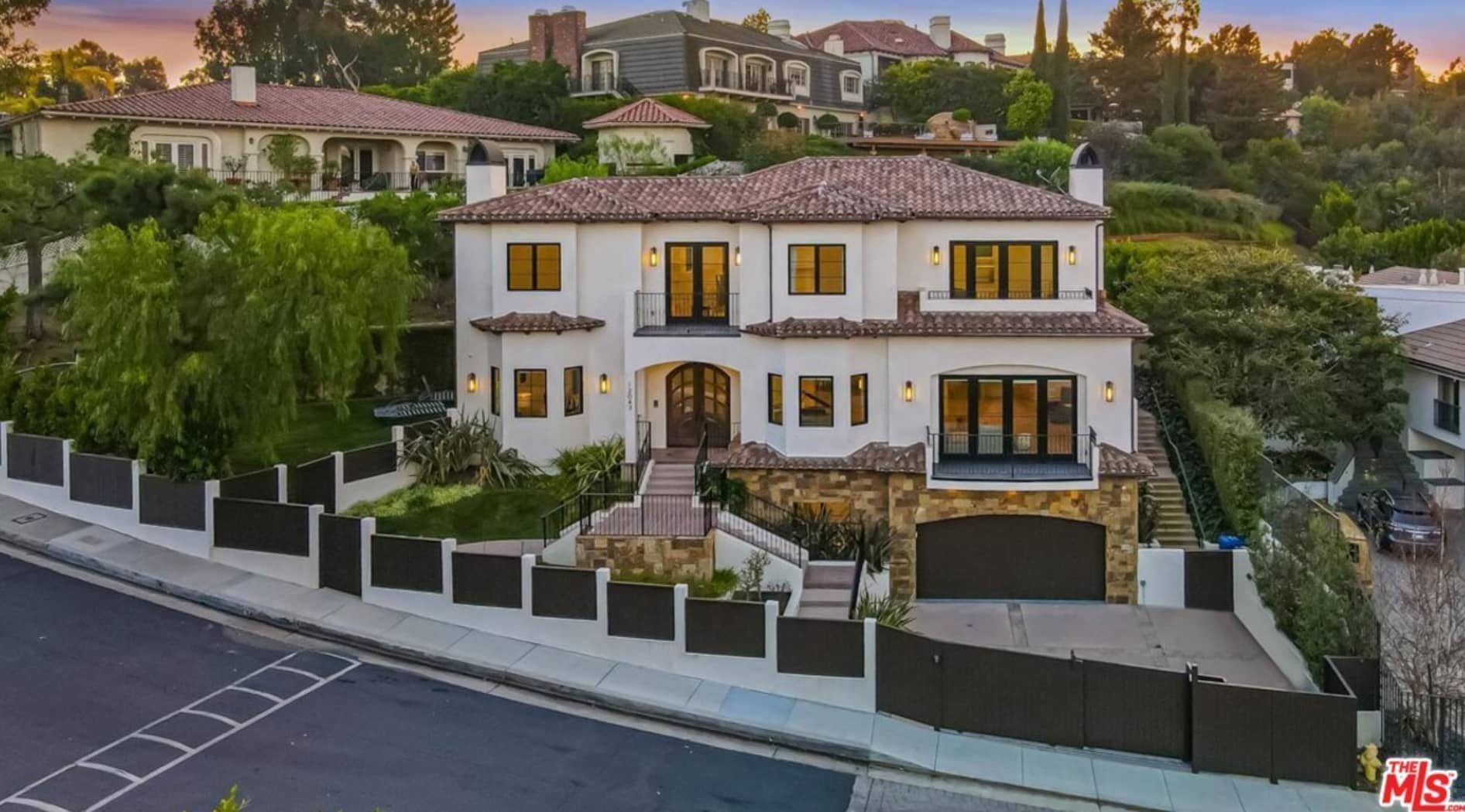Serena Williams Lists Gated Beverly Hills, California, Home for