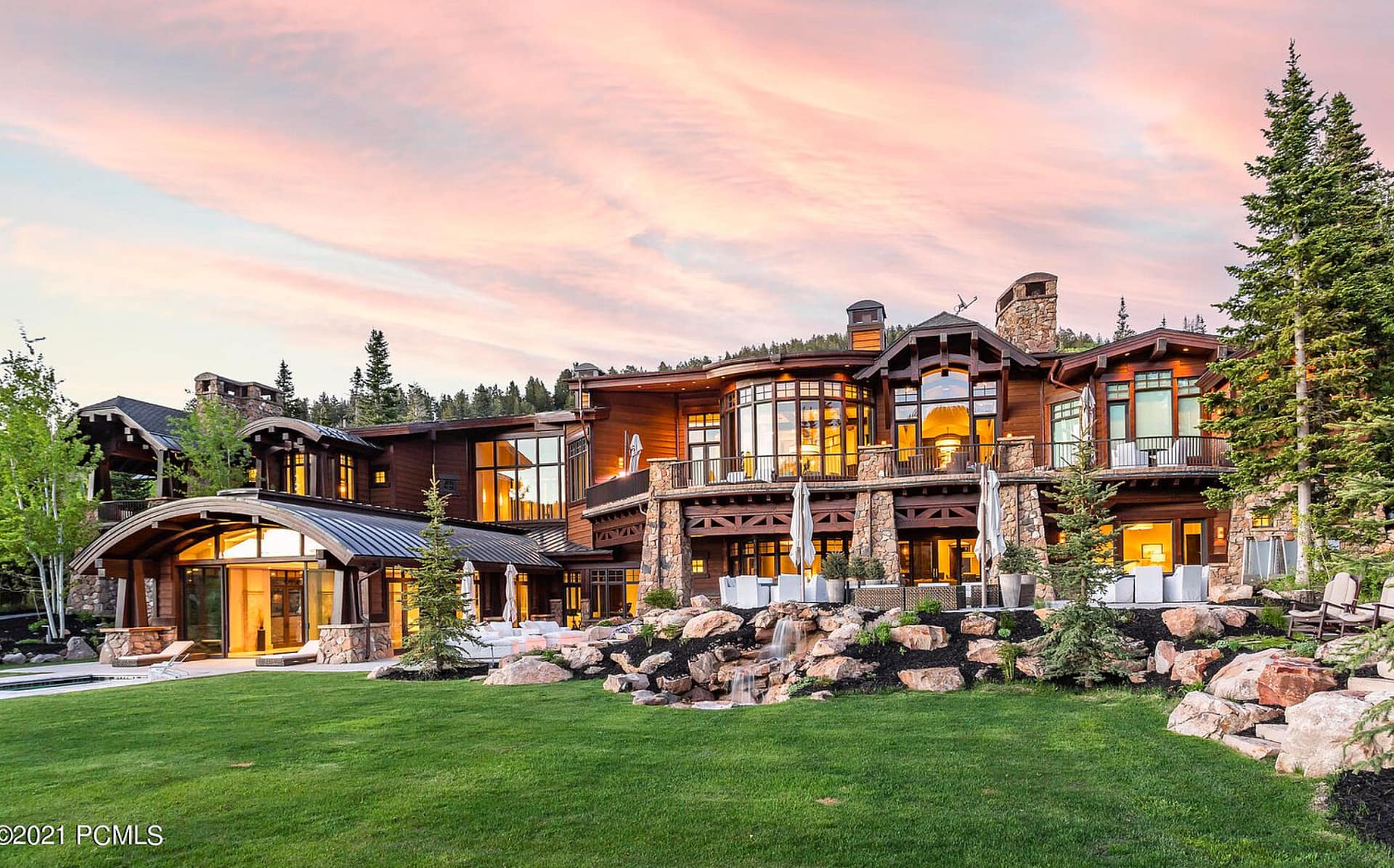 $34 Million Mountaintop Contemporary Home In Park City, Utah - Homes of ...