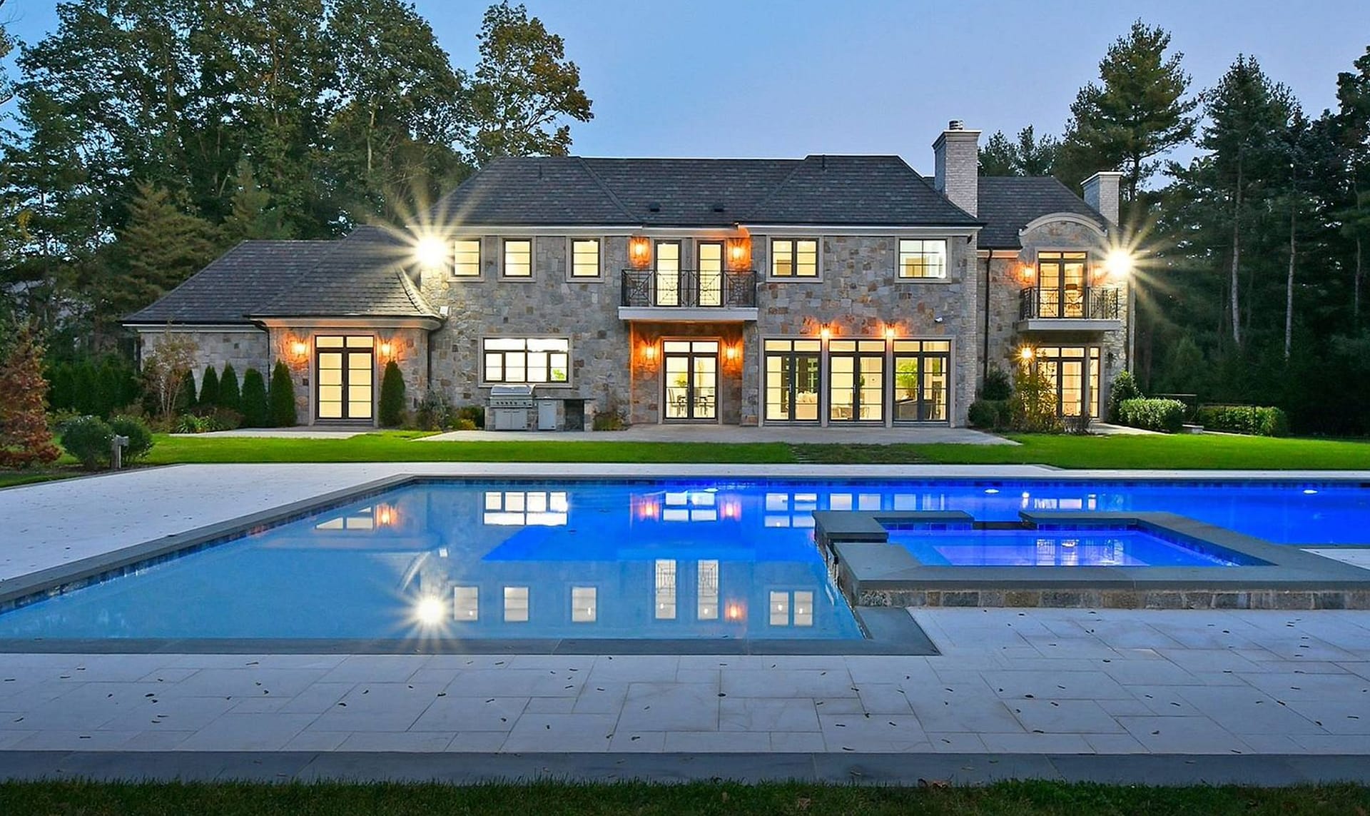 5 Million Brick & Stone New Build In Old Westbury, New York (PHOTOS