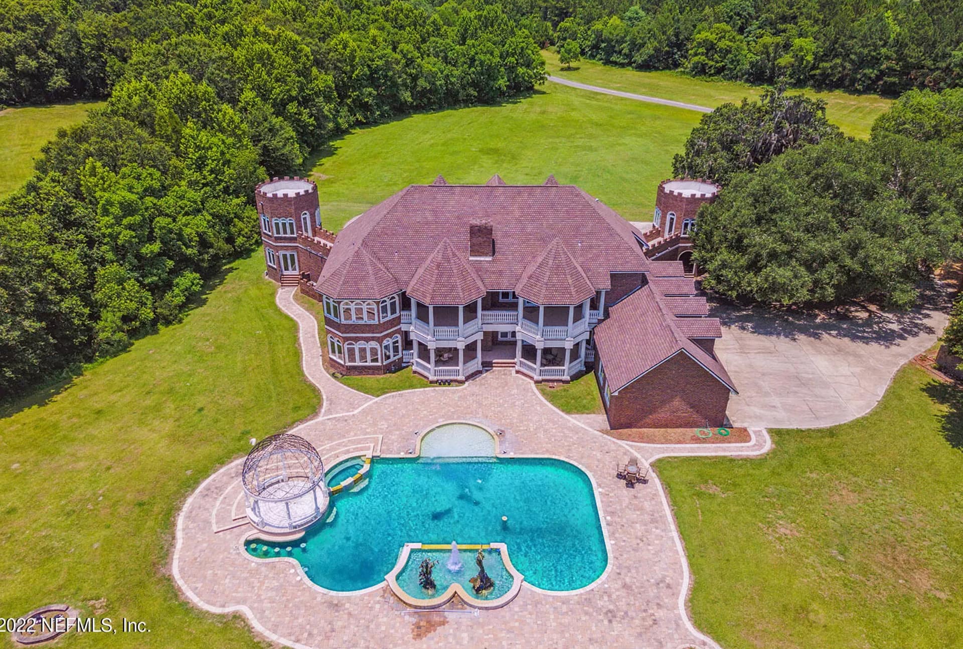 5 Million Brick Home On 12 Acres In Callahan, Florida (PHOTOS)