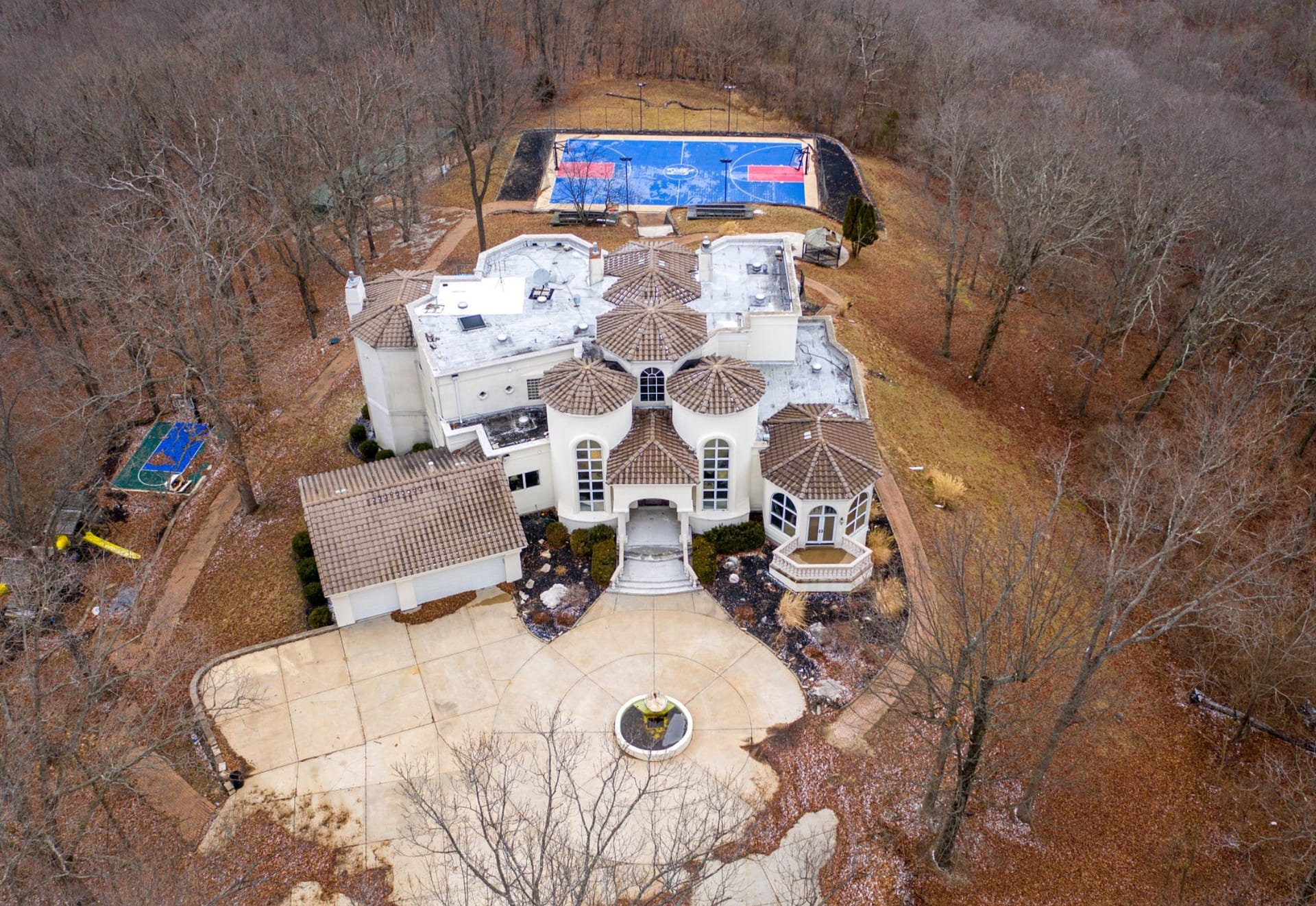 Inside Patrick Mahomes' spectacular Missouri mansion with secret