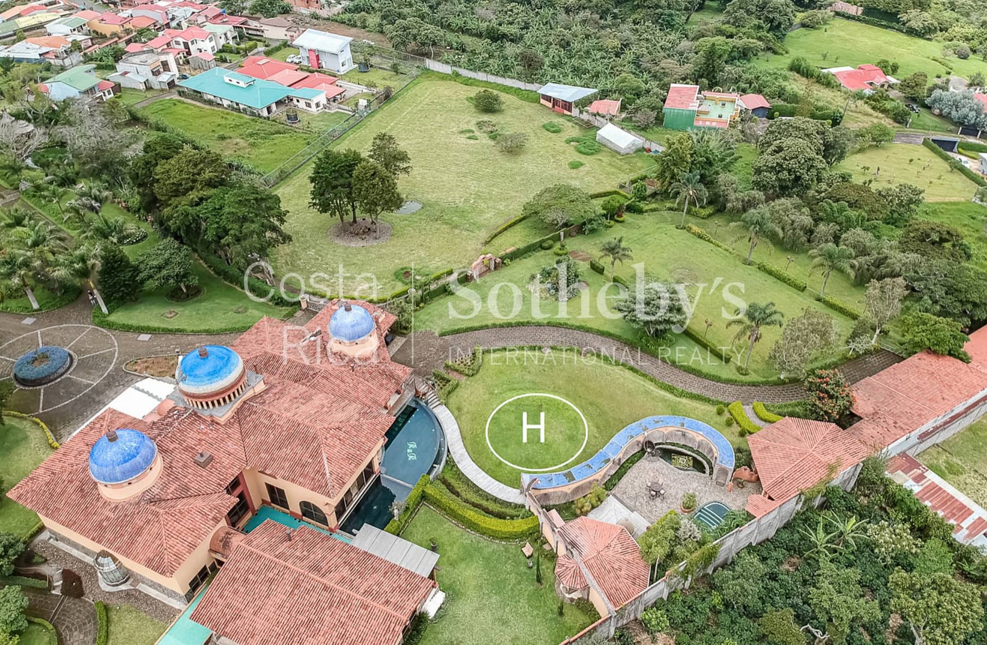 37-000-square-foot-estate-in-costa-rica-photos