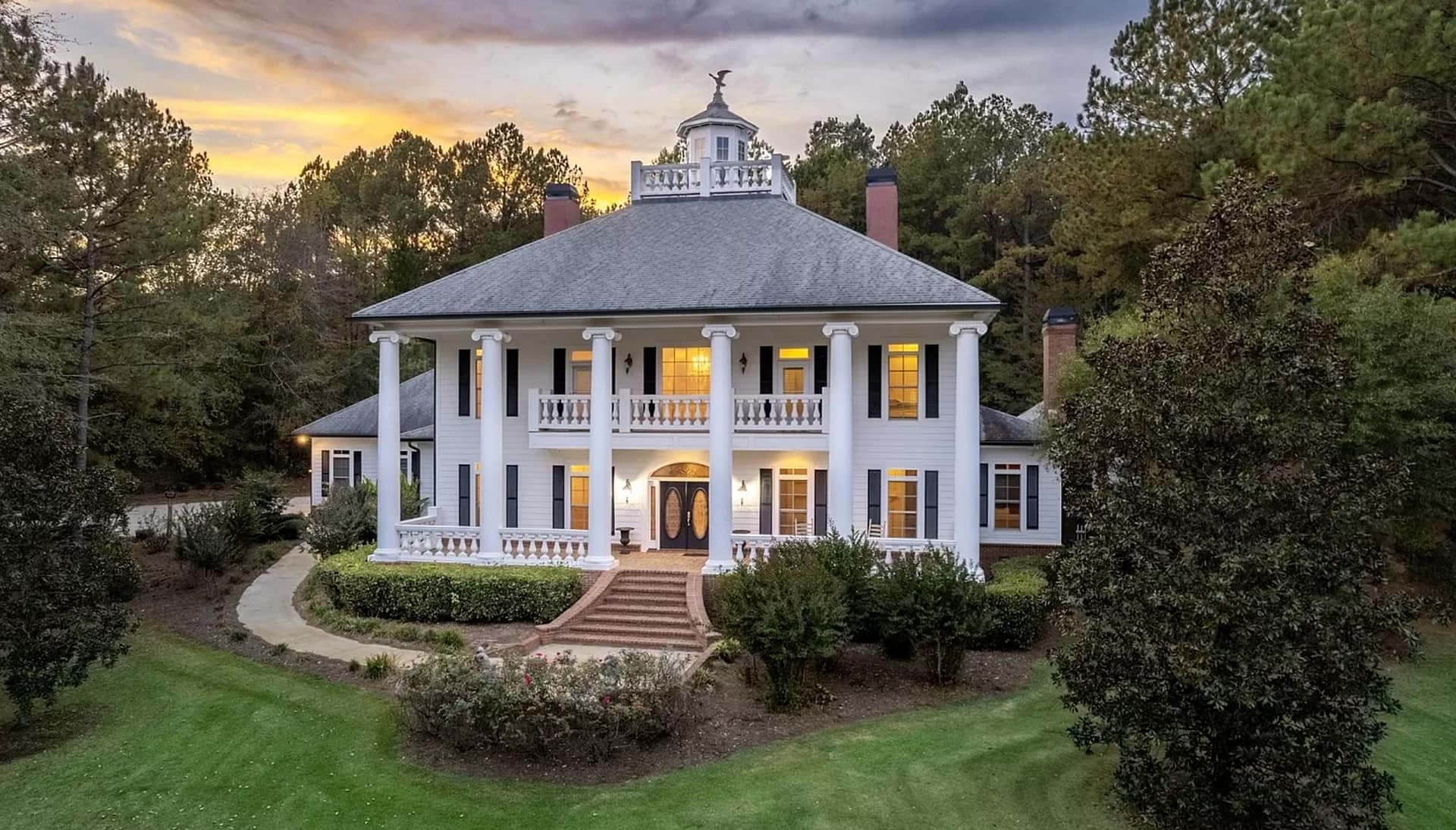 258 Acre Estate In Sparta, (PHOTOS)