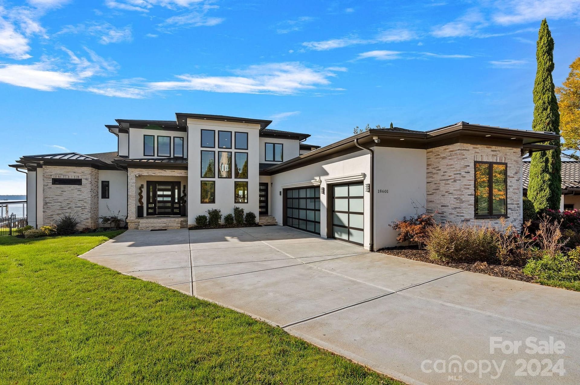 6 Million Lakefront Home In Cornelius, North Carolina (PHOTOS)