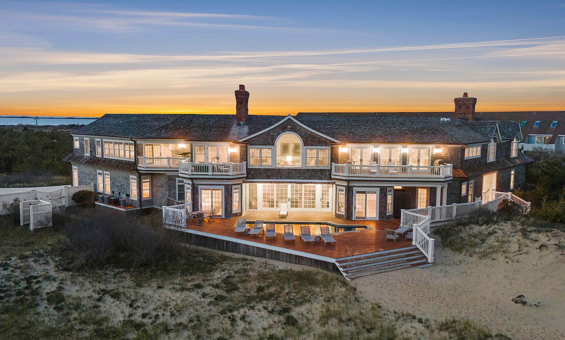 $25 Million Oceanfront Home On Long Island (photos)