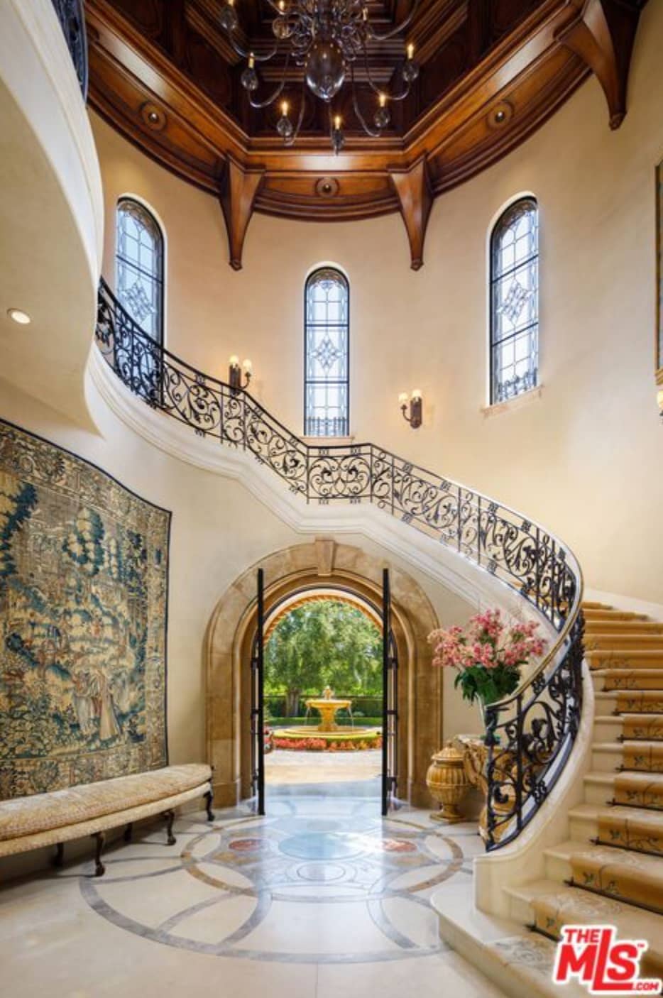 $47 Million Tuscan Style Home In Beverly Hills (PHOTOS)