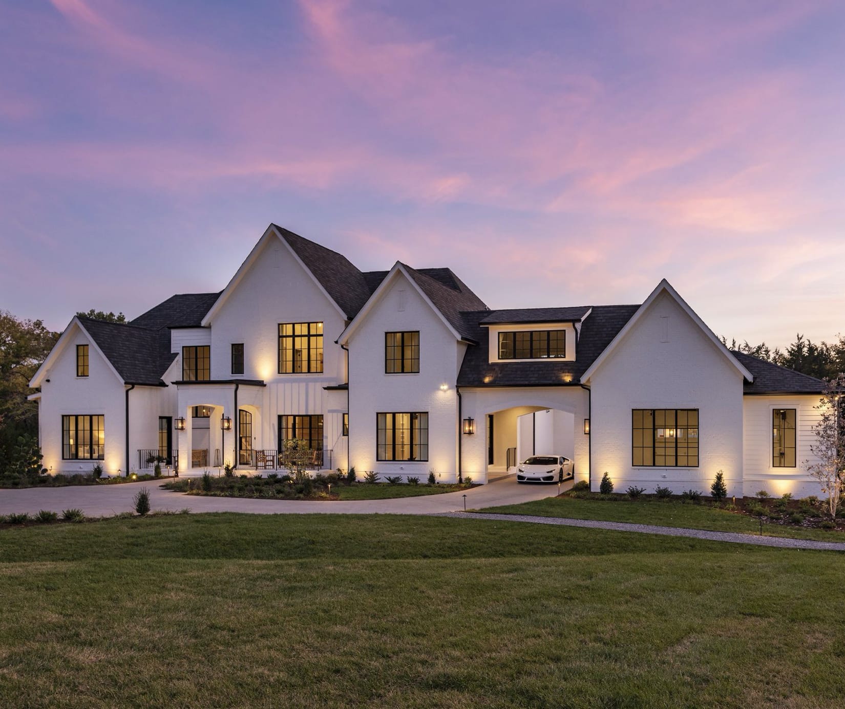 Brick New Build In Brentwood, Tennessee (PHOTOS)