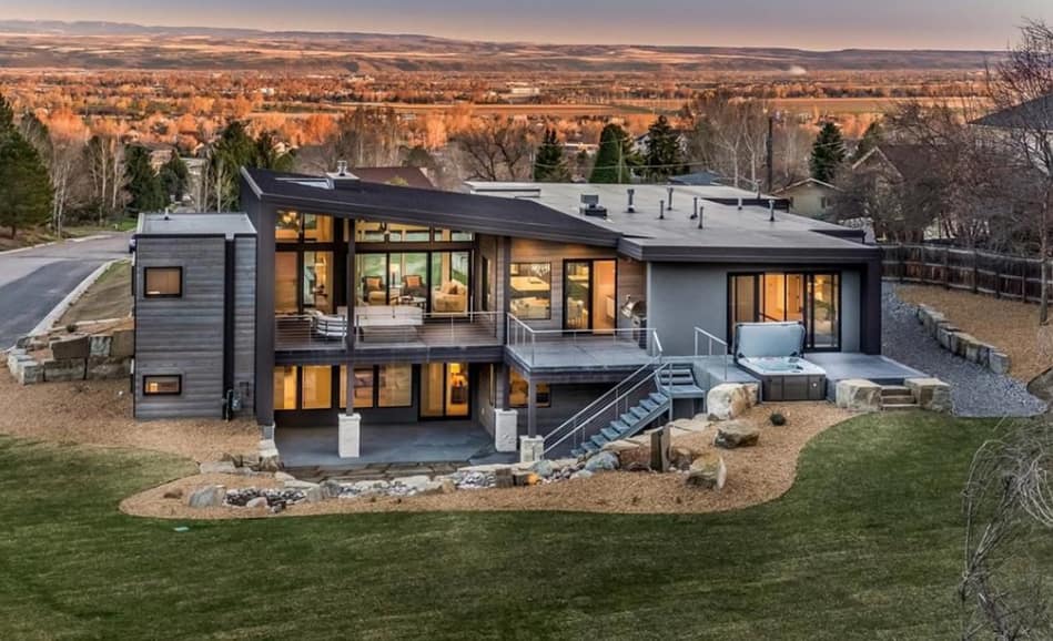 Contemporary Style New Build In Billings, Montana - Homes of the Rich