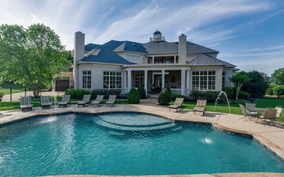 10,000 Square Foot Brick Home In Brentwood, Tennessee - Homes of the Rich