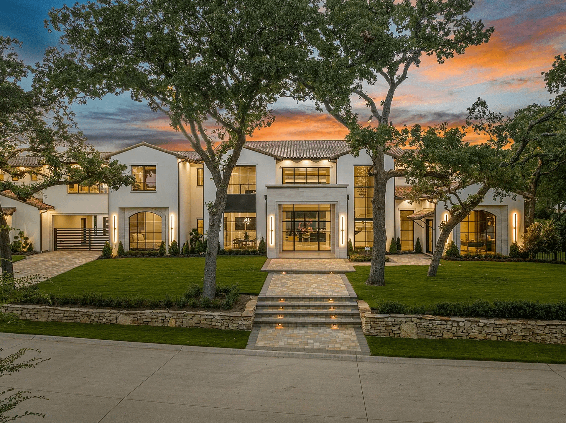 New Build In Westlake, Texas With Pool And Sports Court