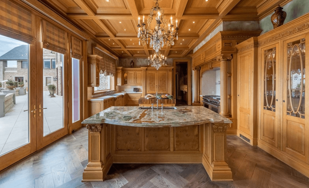 Inside Steve Harvey's Massive Atlanta Home (PHOTOS)