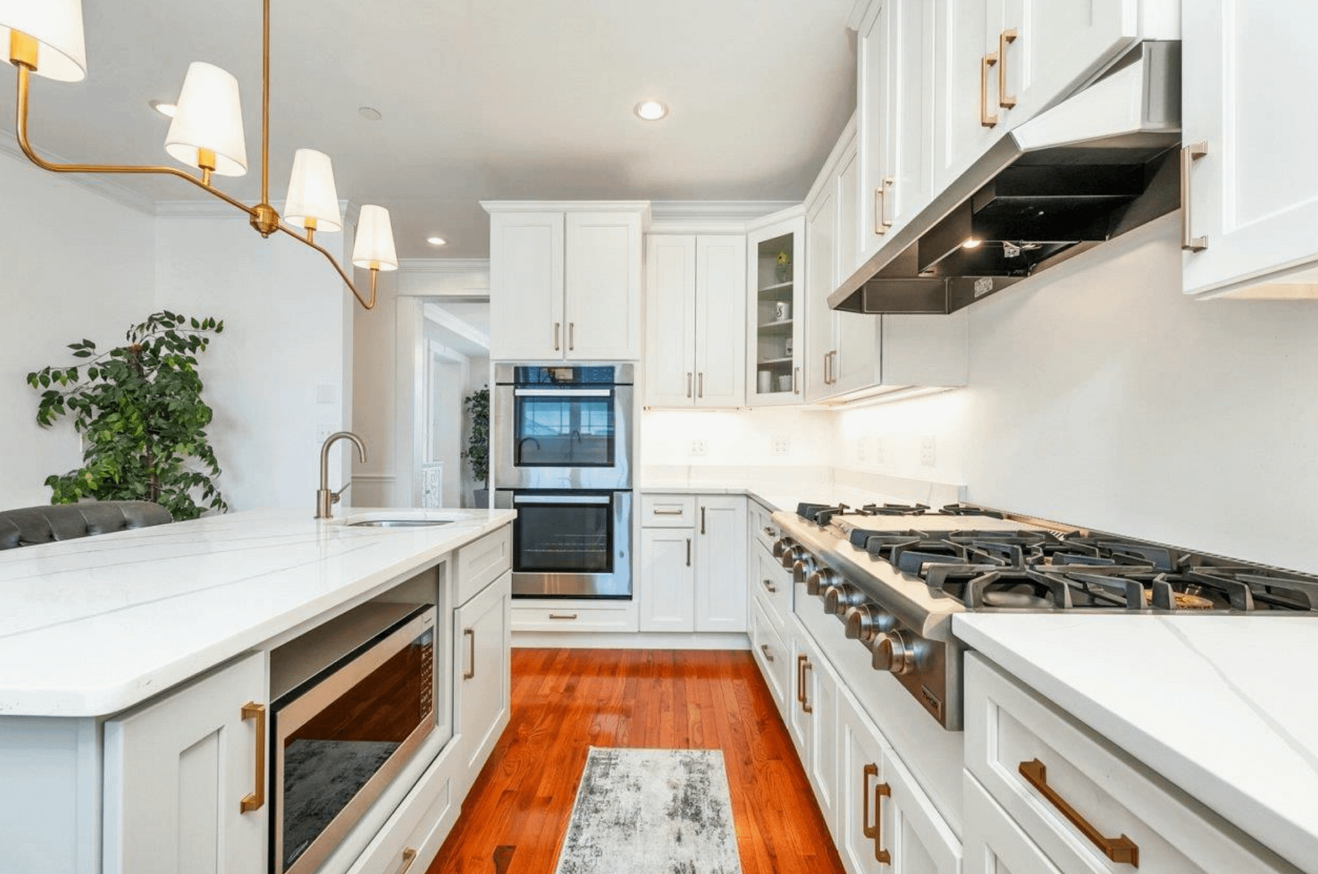 Hilltop New Hampshire Home On 9 Acres With An Indoor Pool