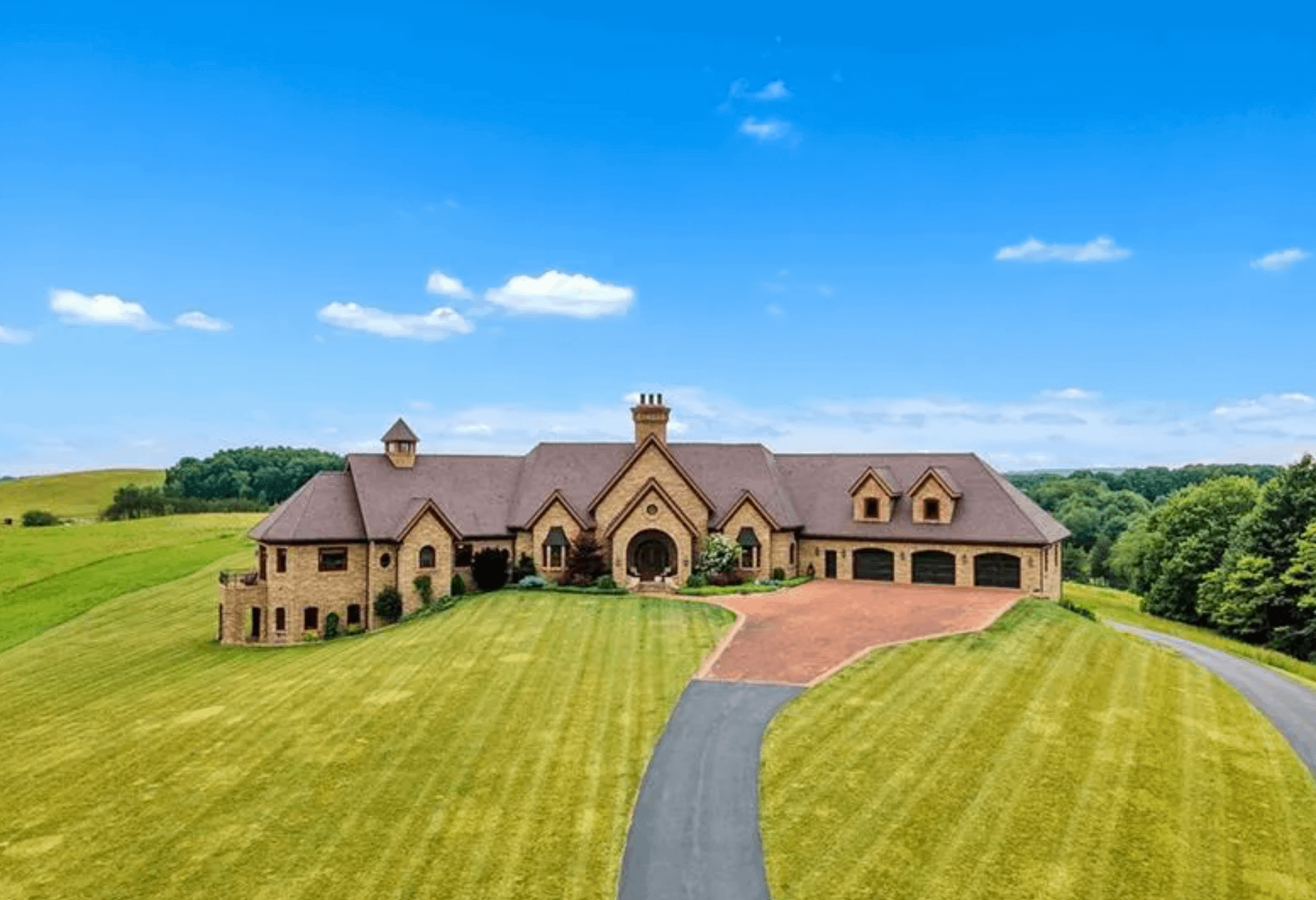 Stone Home On 158 Acres In Pennsylvania (PHOTOS)