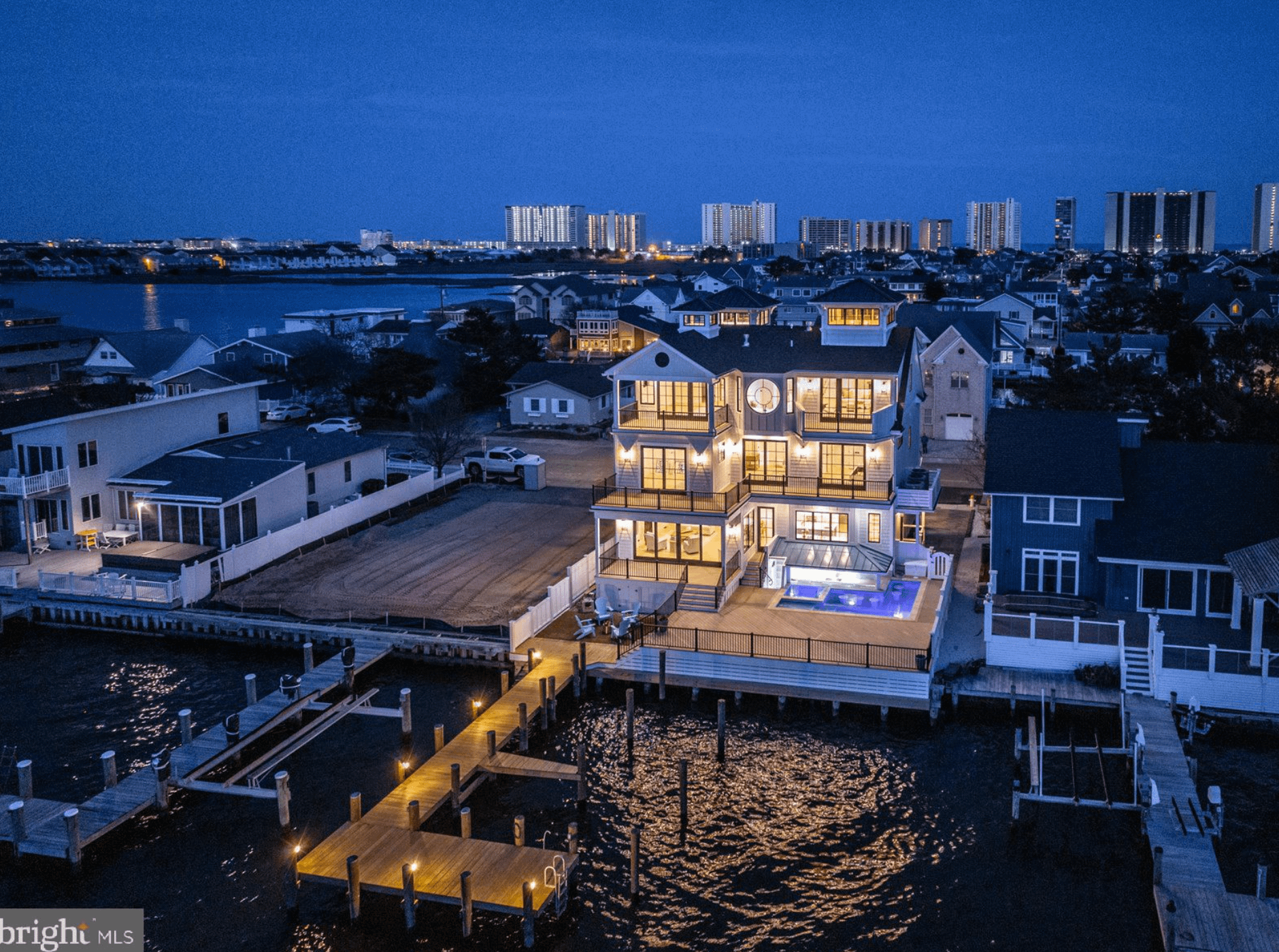 Waterfront New Build In Ocean City, Maryland (PHOTOS)