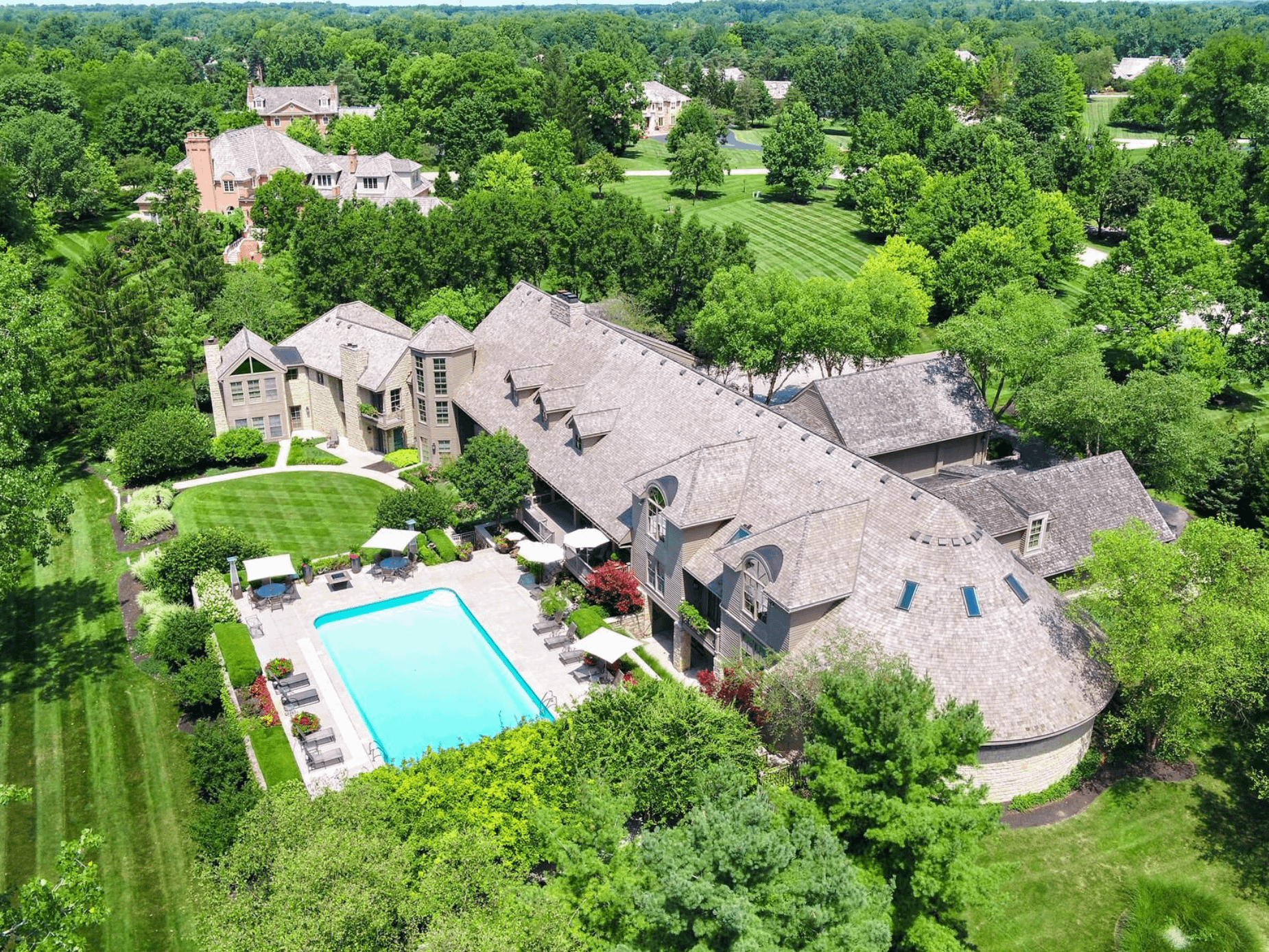 22,000 Square Foot Home In Dublin, Ohio (PHOTOS)