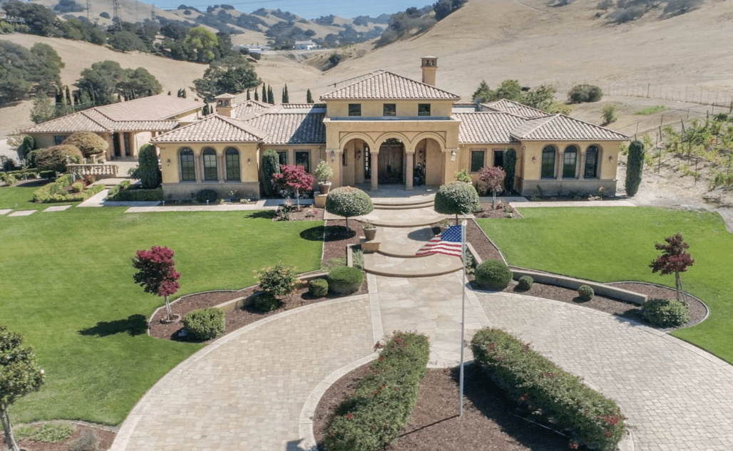 96 Acre Vineyard Estate In Sunol, California Homes of the Rich