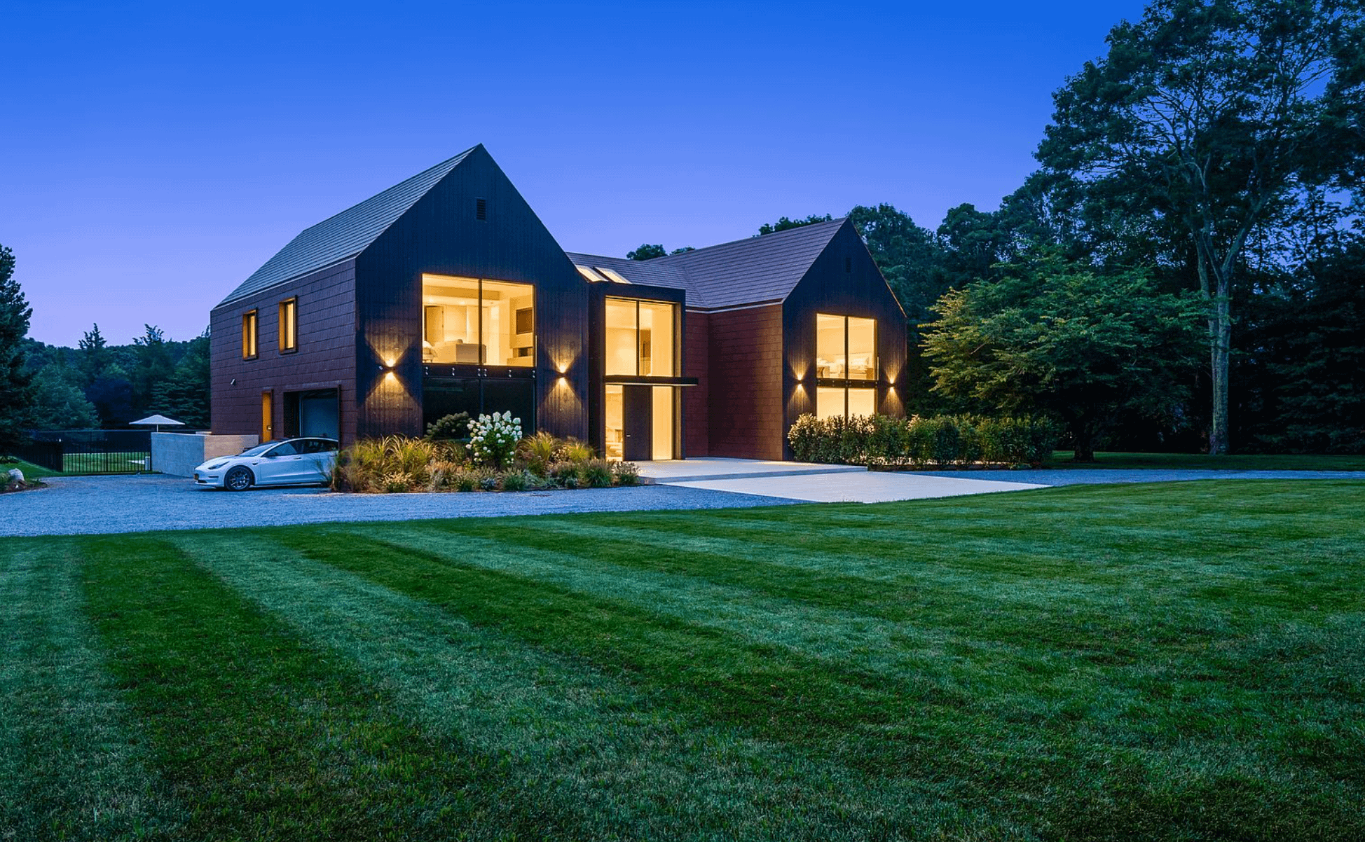 10 Million Modern Farmhouse Style New Build In Water Mill, New York