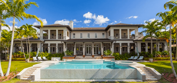 $10.5 Million Waterfront Mansion In Coral Gables, FL - Homes of the Rich