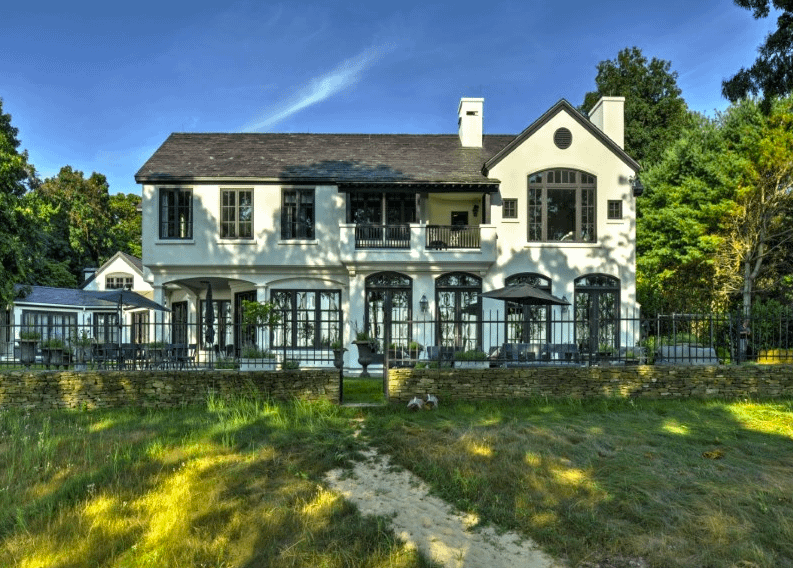 9.495 Million Waterfront Home In East Hampton, NY Homes of the Rich
