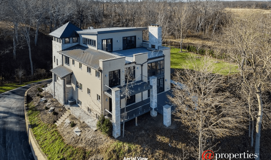 4.8 Million Newly Built Contemporary Lakefront Home In Highland Park