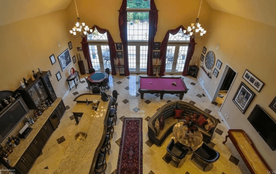 10,000 Square Foot Brick Mansion In Cherryville, PA Homes of the Rich