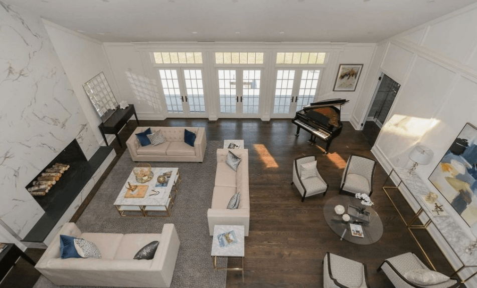 11,000 Square Foot Home On Long Island With Indoor Pool Homes of the Rich