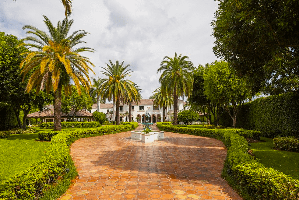 $65 Million Historic Waterfront Mansion In Miami Beach, FL - Homes Of ...