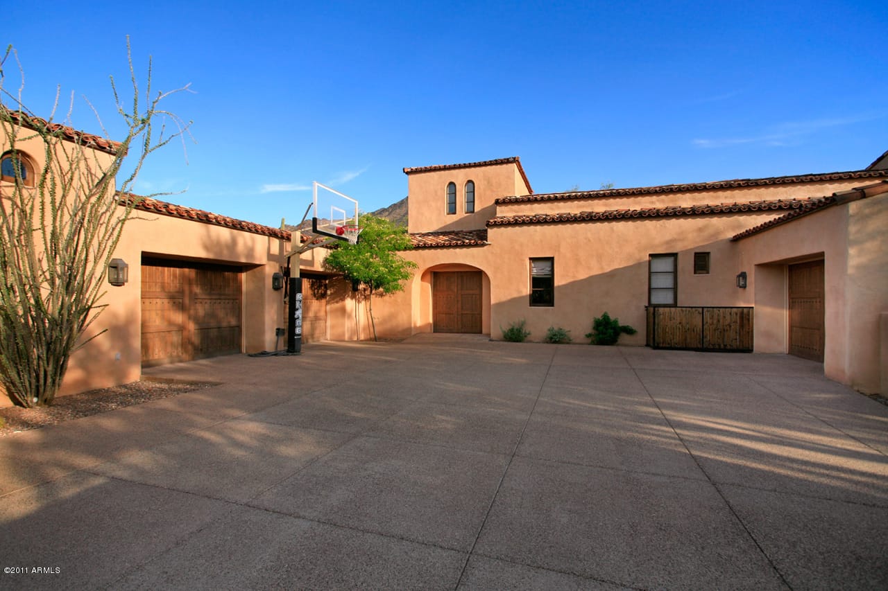 Silverleaf Custom Home In Scottsdale, AZ Homes of the Rich