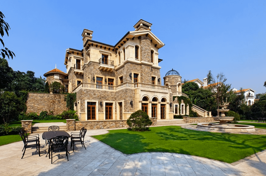 The Mansions At Sheshan Golf Club In Shanghai, China - Homes of the Rich