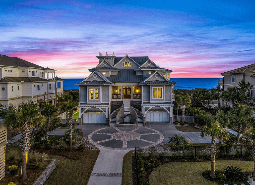 Oceanfront Home In Myrtle Beach, South Carolina (PHOTOS)