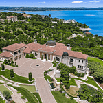 $35 Million Lakefront Estate In Austin, Texas
(PHOTOS)